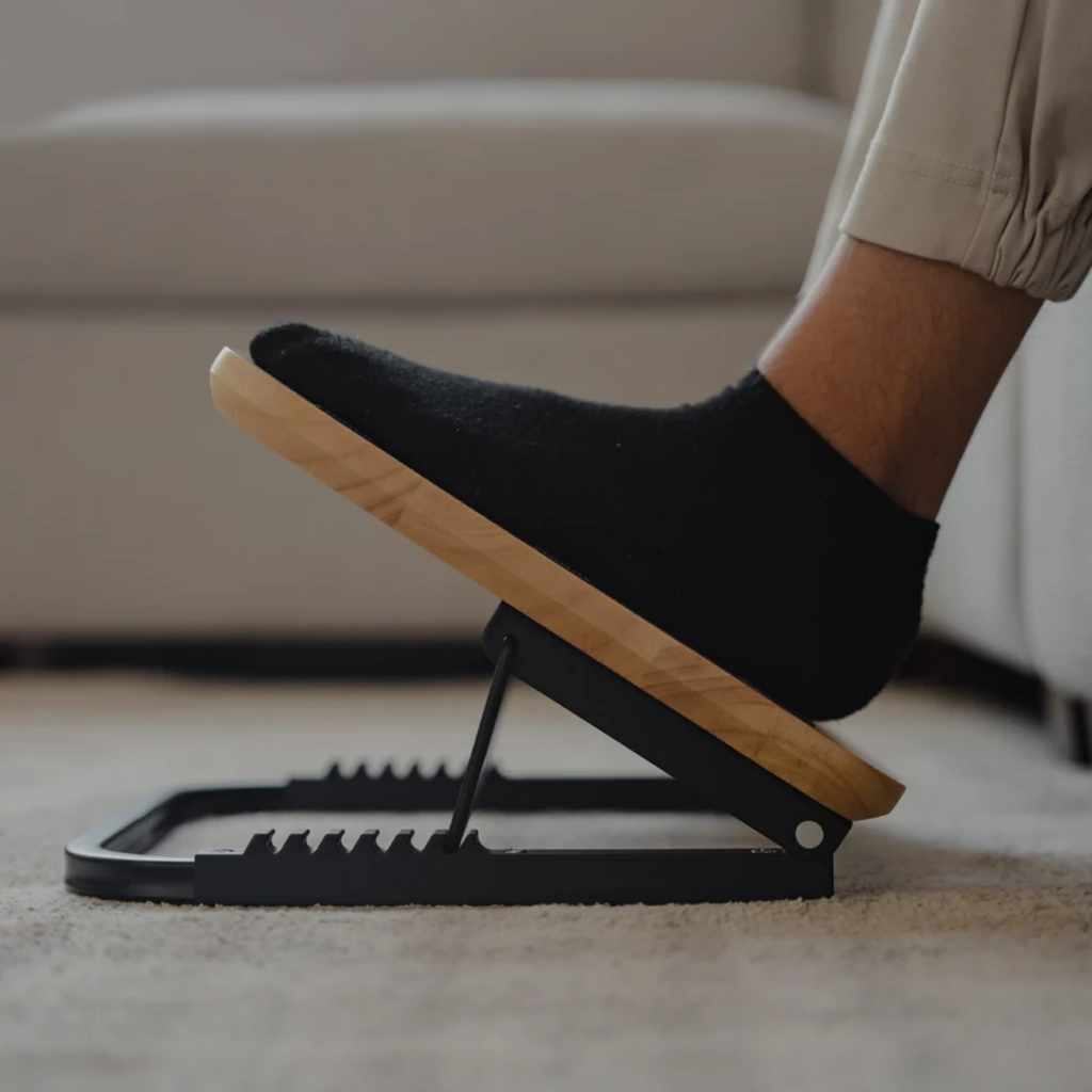 Ergonomic Footrest